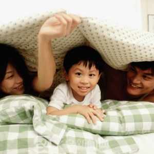 孩子多大分房睡最好？