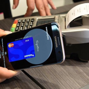 为增加存在感，三星给Samsung Pay加入了新的返利活动